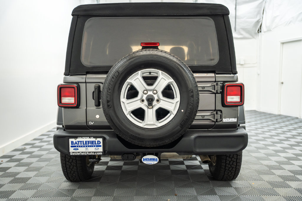 Used 2018 Jeep Wrangler Unlimited Sport S AWD/4WD image 6