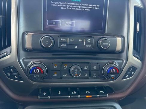 Used 2018 Chevrolet Silverado 1500 High Country image 27