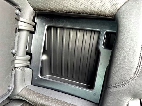 Used 2025 Chevrolet Silverado 2500 High Country w/ High Country Premium Package image 20