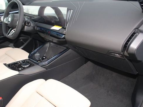 New 2026 BMW X3 xDrive30 w/ M Sport Package image 23