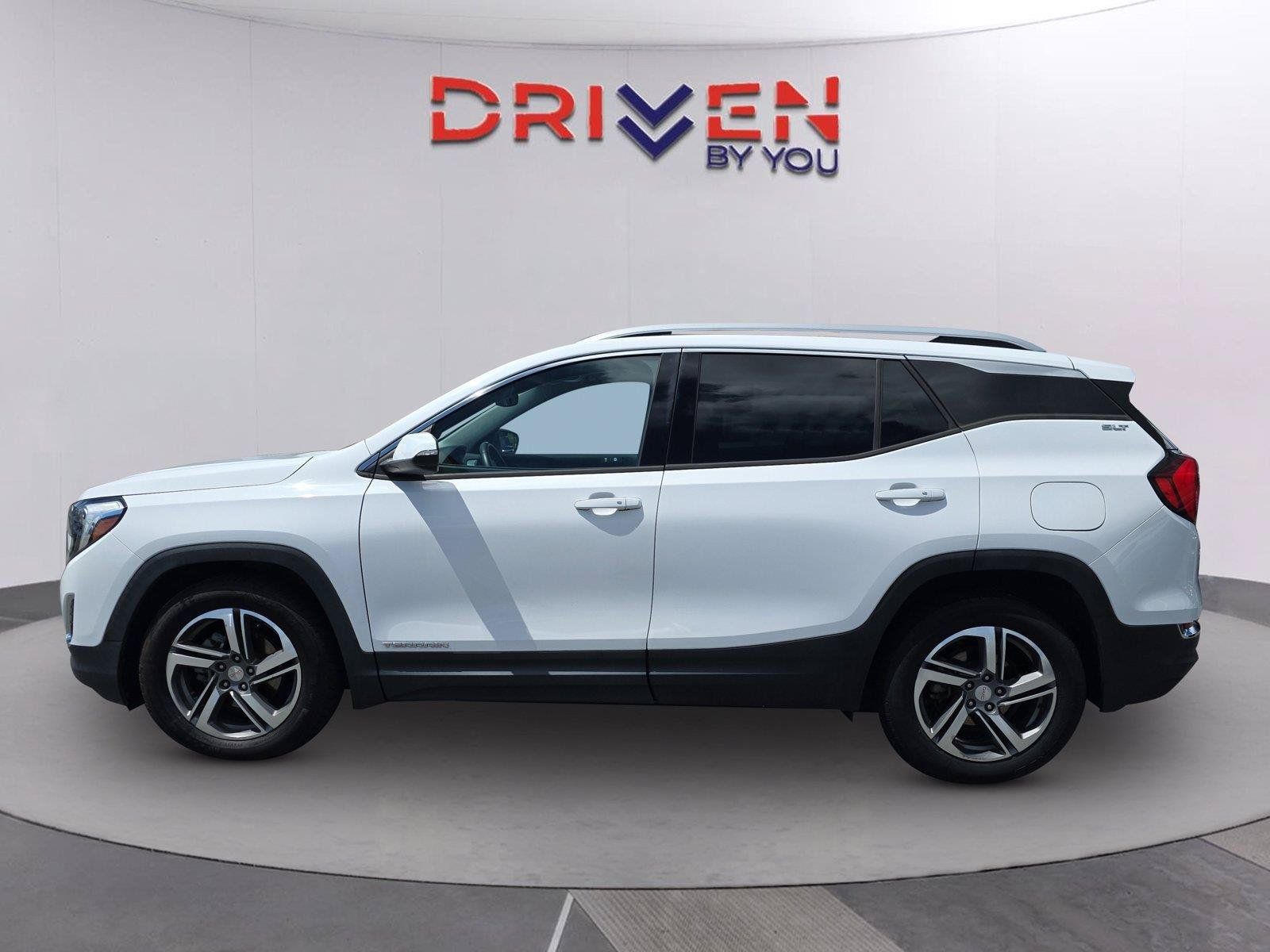 Used 2020 GMC Terrain SLT FWD image 7