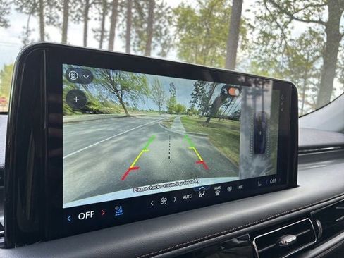 New 2026 Lincoln Aviator AWD image 33