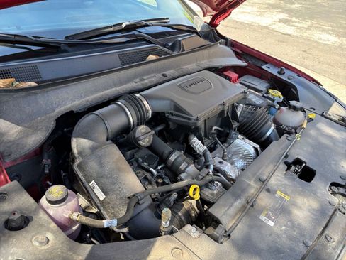 Used 2025 Jeep Compass Limited image 27