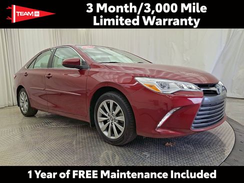Used 2015 Toyota Camry XLE image 1