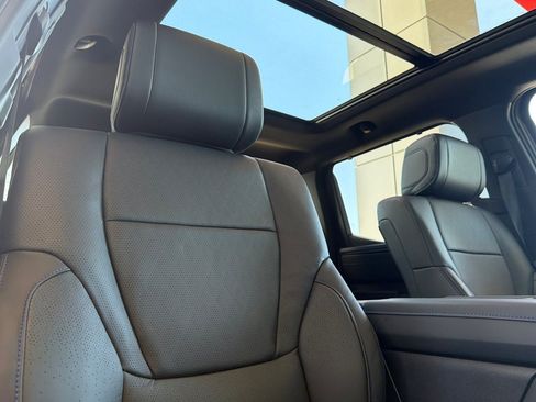 New 2026 Toyota Tundra Platinum AWD/4WD image 19