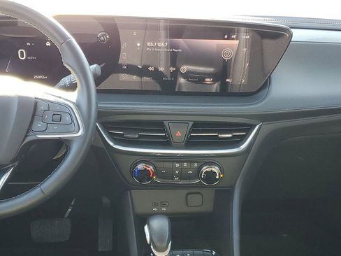 Certified 2024 Buick Encore GX Preferred image 25