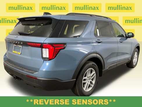 New 2026 Ford Explorer Active image 4