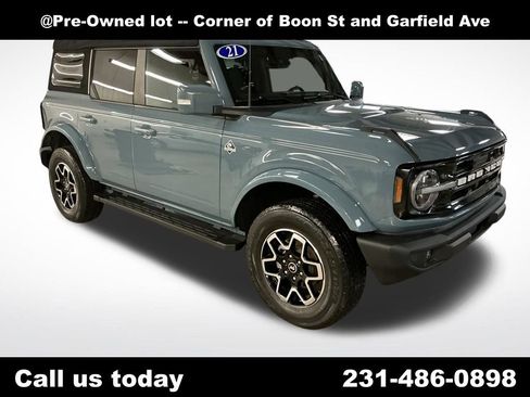 Used 2021 Ford Bronco Outer Banks image 7