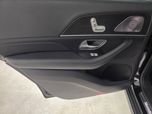 Certified 2024 Mercedes-Benz GLS 450 4MATIC image 17