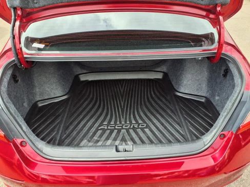 Used 2020 Honda Accord LX image 6