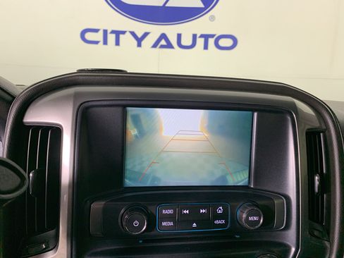 Used 2018 Chevrolet Silverado 1500 LTZ Z71 w/ Centennial Edition AWD/4WD image 24