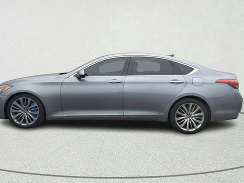 Used 2015 Hyundai Genesis 5.0 image 4