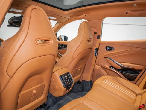 New 2026 Aston Martin DBX 707 image 15