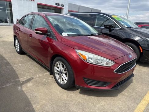 Used 2016 Ford Focus SE image 11