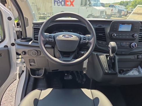 New 2025 Ford Transit 250 148 Medium Roof image 14