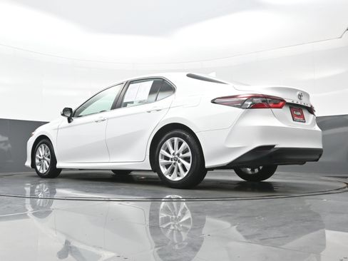 Used 2024 Toyota Camry LE FWD image 29
