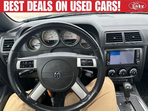 Used 2010 Dodge Challenger R/T RWD image 17
