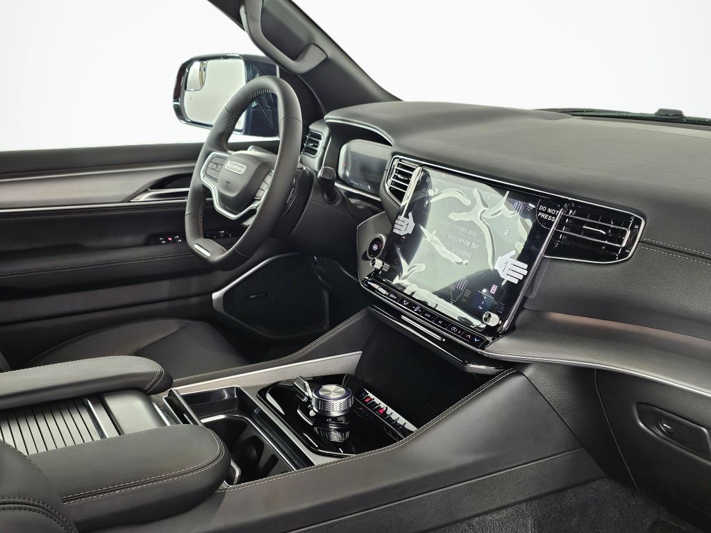 New 2026 Jeep Grand Wagoneer Limited AWD/4WD image 43