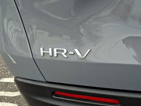 Used 2025 Honda HR-V Sport image 29