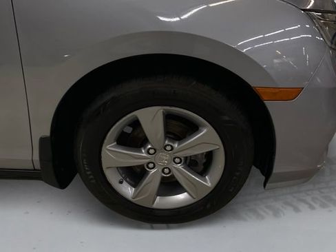 Used 2018 Honda Odyssey EX-L image 15