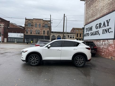 Used 2018 MAZDA CX-5 Touring w/ Preferred Equipment Package image 5