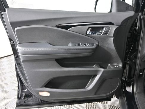 Used 2021 Honda Pilot Touring image 20