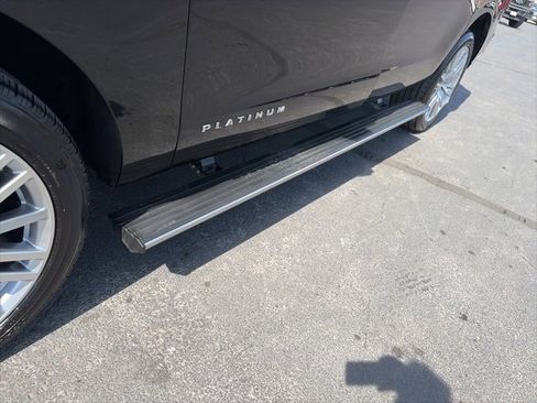 Used 2024 Ford Expedition Max Platinum image 11