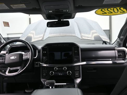 Used 2022 Ford F150 Lariat w/ Equipment Group 502A High image 17