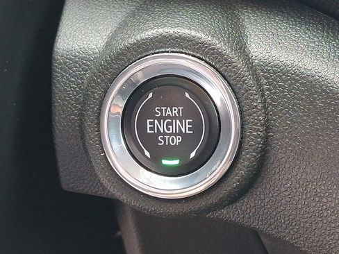 Used 2023 Chevrolet TrailBlazer LT w/ Convenience Package AWD/4WD image 23