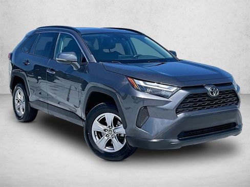 Used 2023 Toyota RAV4 XLE w/ Convenience Package FWD image 12