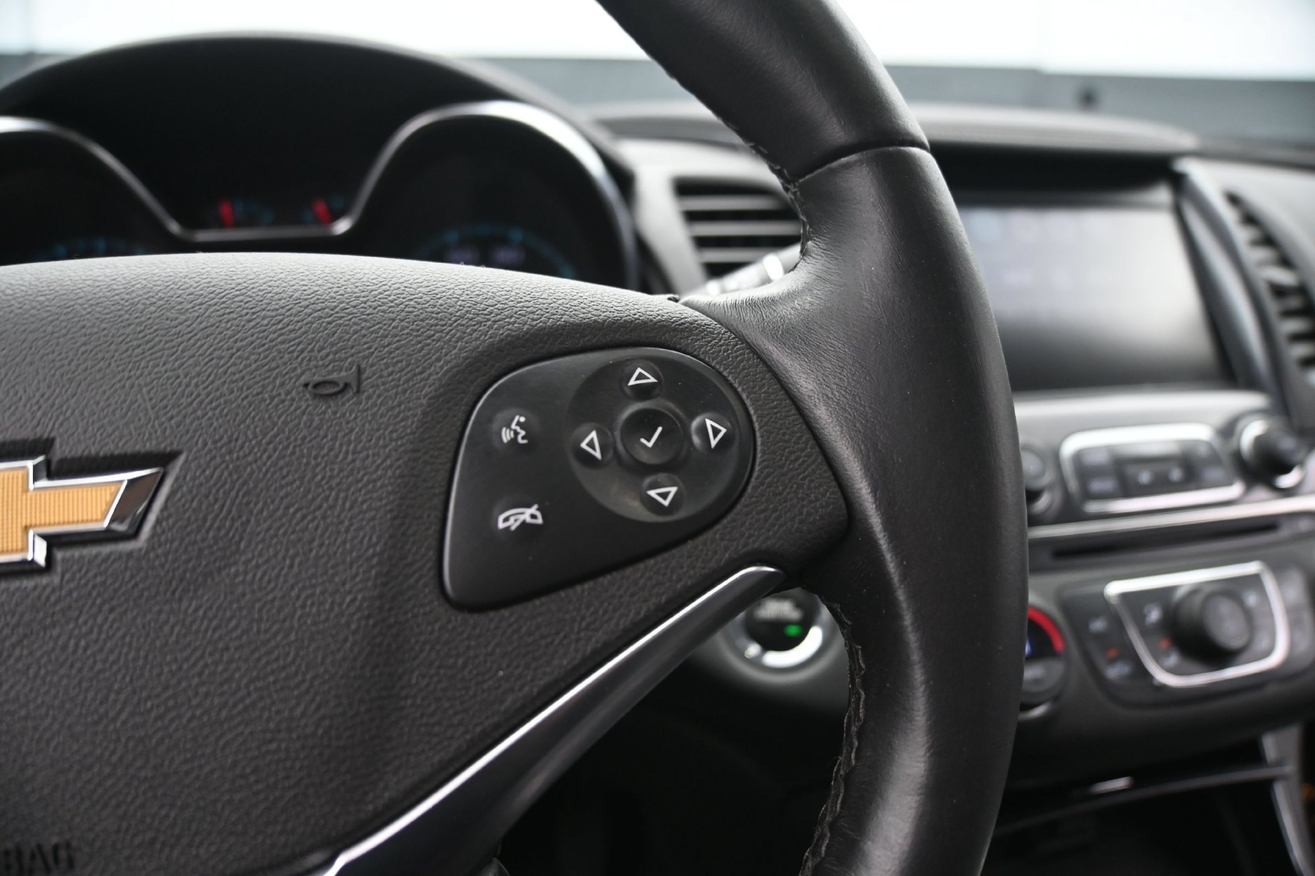 Used 2020 Chevrolet Impala Premier FWD image 22