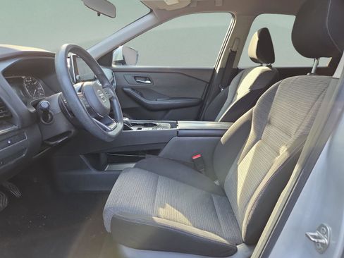 Used 2021 Nissan Rogue SV image 22