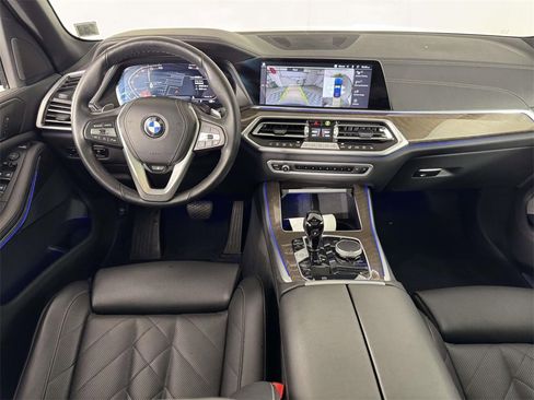 Used 2023 BMW X5 xDrive40i w/ Premium Package image 5