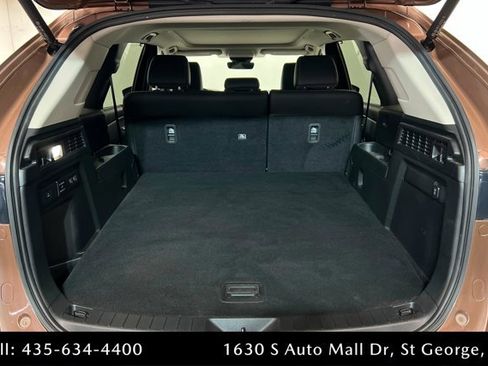 Certified 2025 MAZDA CX-70 Plug-In Hybrid w/ Premium Pkg AWD/4WD image 22