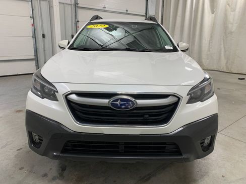 Used 2022 Subaru Outback Premium AWD/4WD image 15