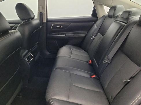 Used 2017 Nissan Altima 2.5 SL image 18