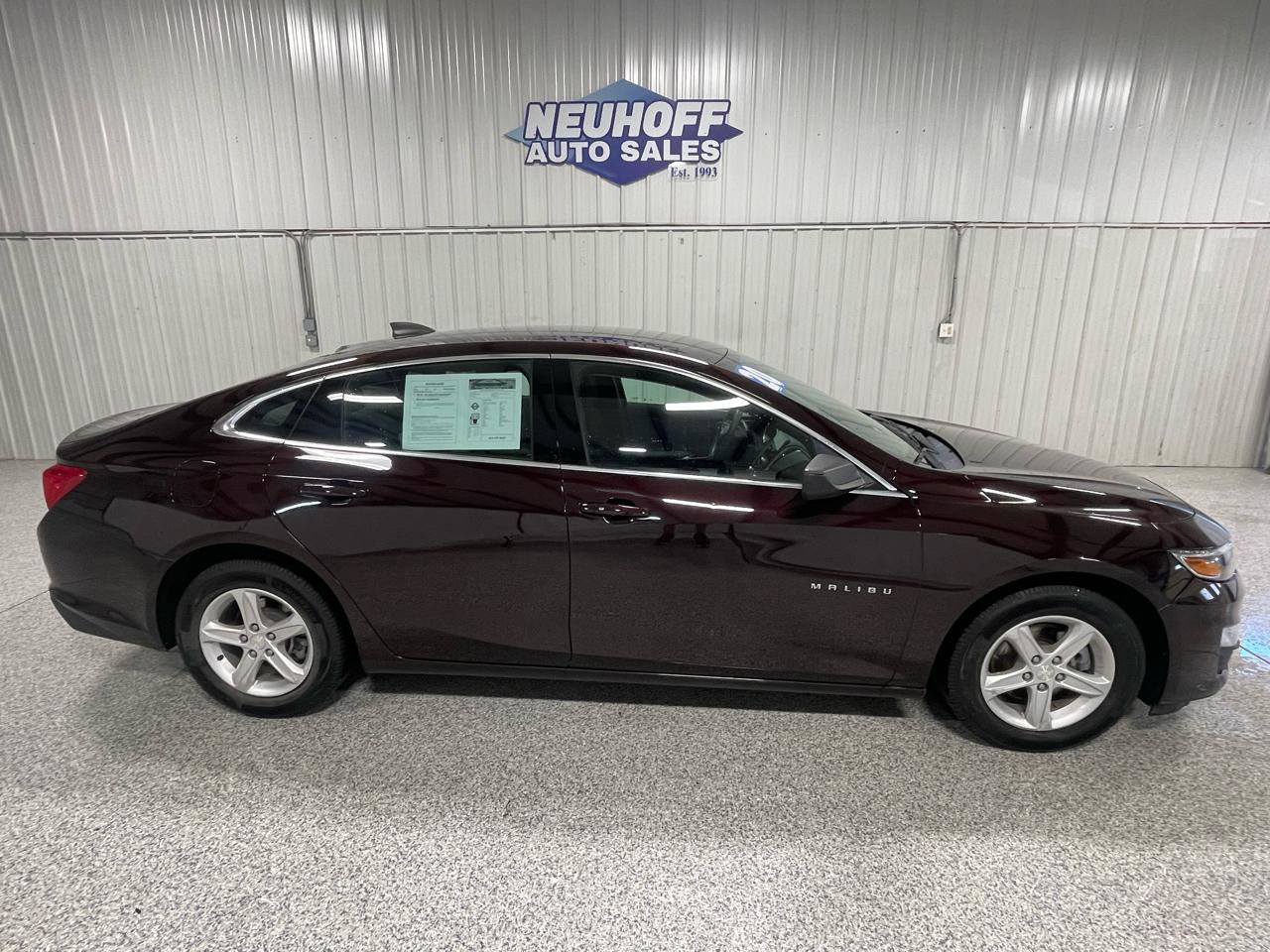 Used 2020 Chevrolet Malibu LS FWD image 1