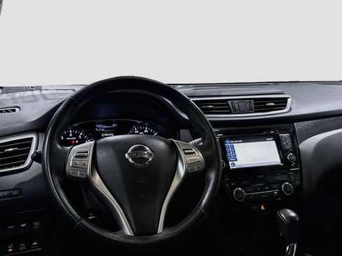 Used 2015 Nissan Rogue SL w/ SL Premium Package AWD/4WD image 19