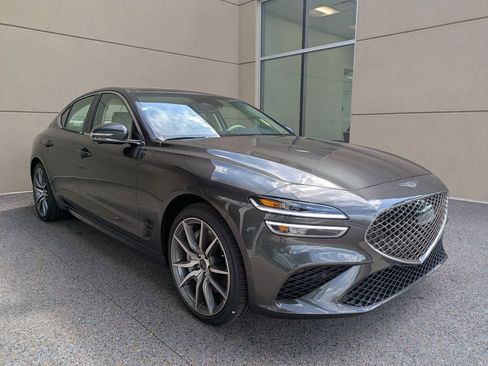 Used 2026 Genesis G70 2.5T Prestige image 4