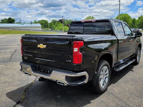 New 2026 Chevrolet Silverado 1500 LTZ w/ Z71 Off-Road Package AWD/4WD image 12
