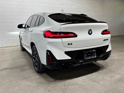 Used 2024 BMW X4 M40i AWD/4WD image 3