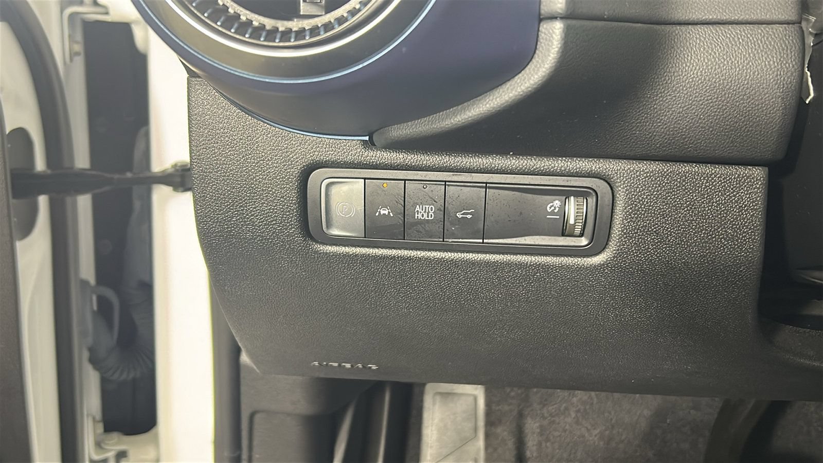 Used 2024 Chevrolet Equinox EV LT w/ LPO, All-Weather Mat Package FWD image 21