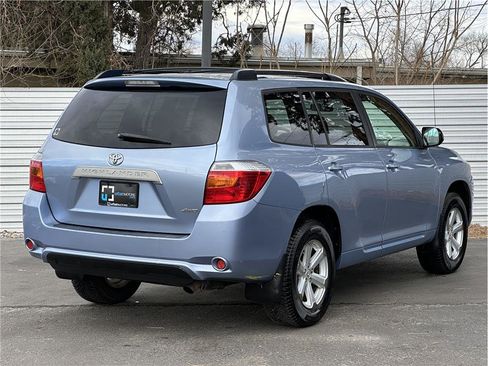 Used 2010 Toyota Highlander 4WD image 10