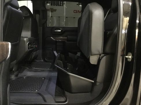 Used 2021 GMC Sierra 2500 Denali w/ Denali Black Diamond Edition image 52