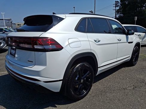 New 2026 Volkswagen Atlas Cross Sport SEL R-Line AWD/4WD image 4