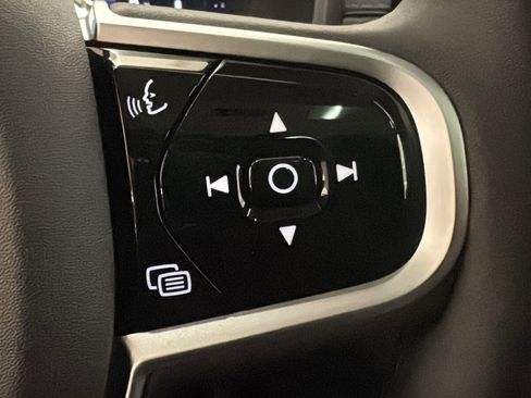 Used 2026 Volvo XC90 B6 Plus w/ Protection Package Premier image 14