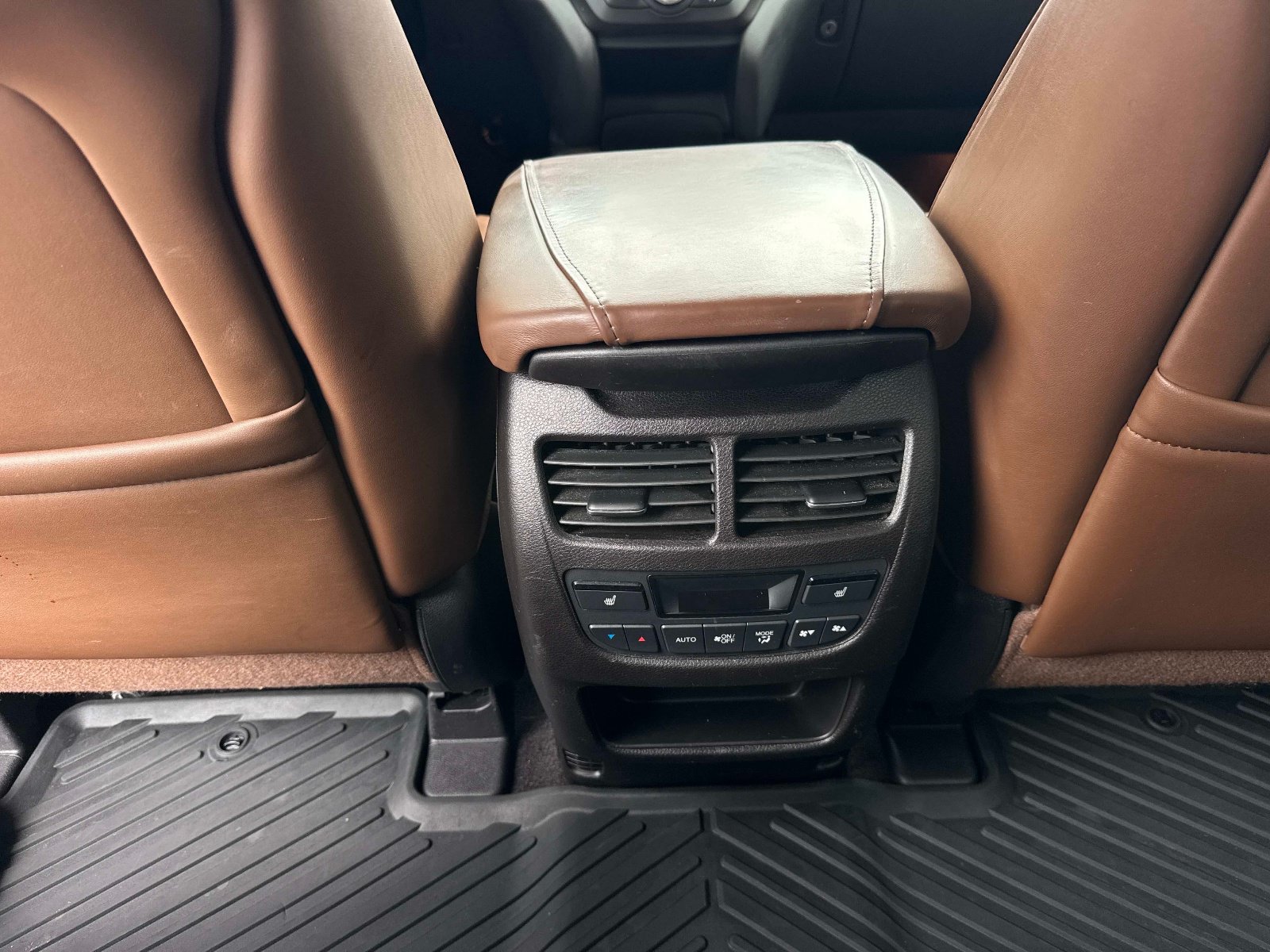 Used 2019 Acura MDX w/ Advance Package AWD/4WD image 18