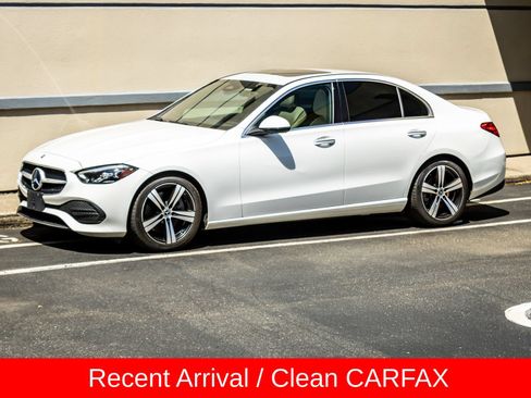Used 2022 Mercedes-Benz C 300 4MATIC Sedan image 3