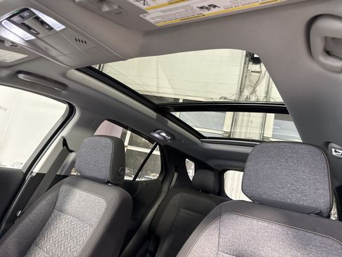 Used 2022 Chevrolet Equinox LT FWD image 25