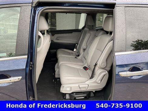 Used 2023 Honda Odyssey Touring image 25